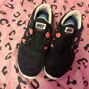 Nike Black and Pink Sneakers Gently Worn (No Laces)